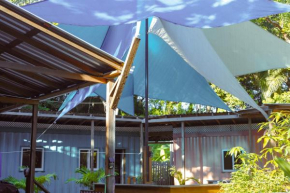 Roatan Turtle Nest Inn